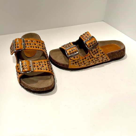 100% Lady’s Sandal - Picture 2 of 3